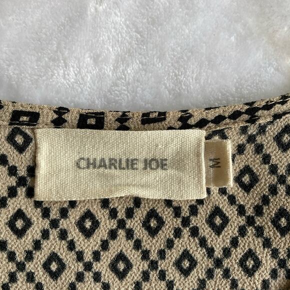 Charlie Joe Black and Beige Geometric Blouse/Top/Shirt Size M - Picture 5 of 6